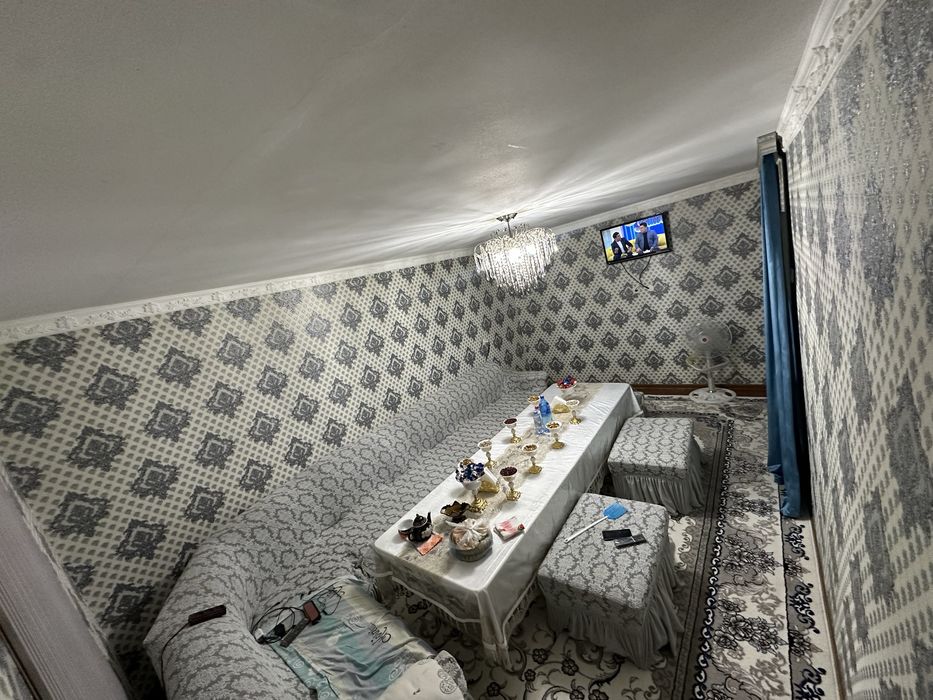 Uy dom sotiladi 1-etaj 3 xona narxi. 62,000$ yangi toshkent sentrida