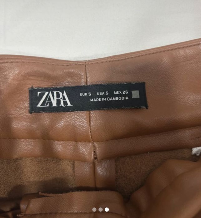 Pantalon imitatie piele Zara