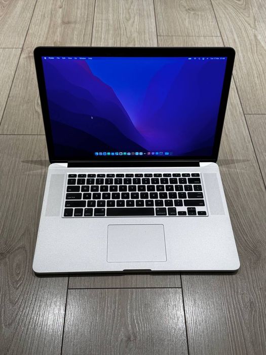 Vând MacBook PRO Retina 15, i7 2,2 GHz, 16 GB RAM