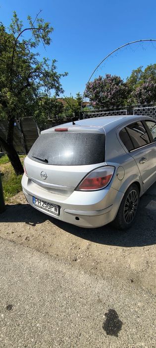 Opel astra h 1.7