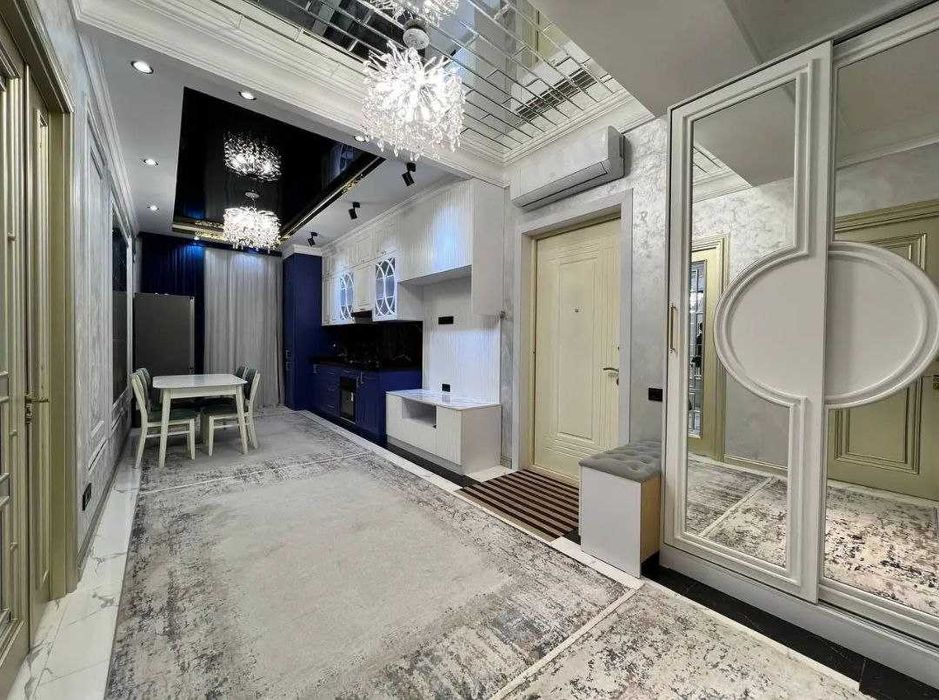 ЖК Oq Saroy Мирзо-Улугбекский район Ориентир Циолковский 2/5/8 70м2