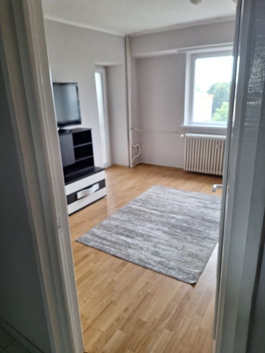 Închiriez apartament central - Piața Unirii