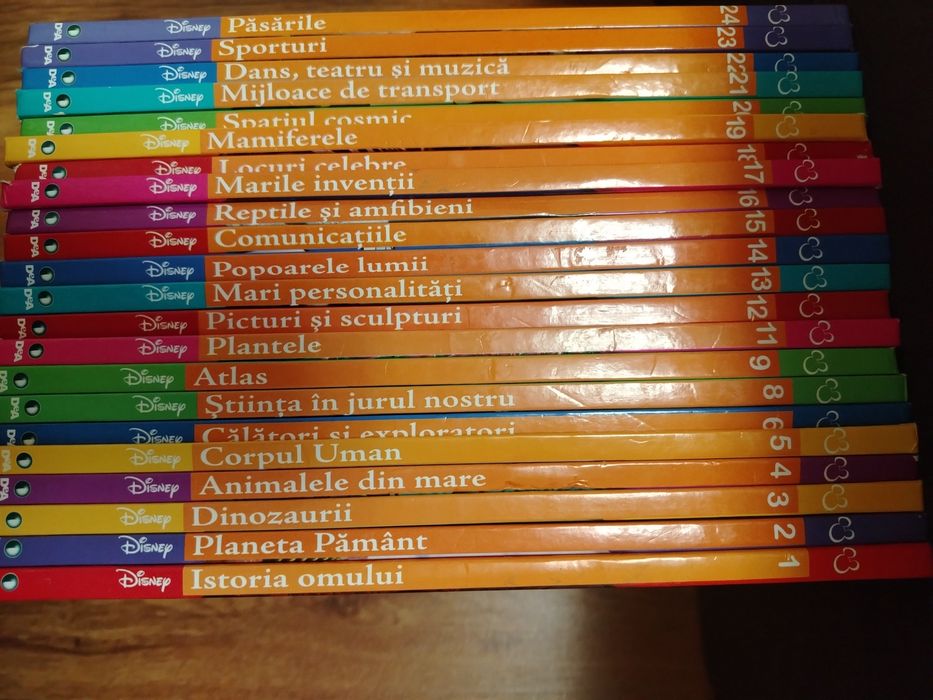 Lot 22 cărți Enciclopedia Disney