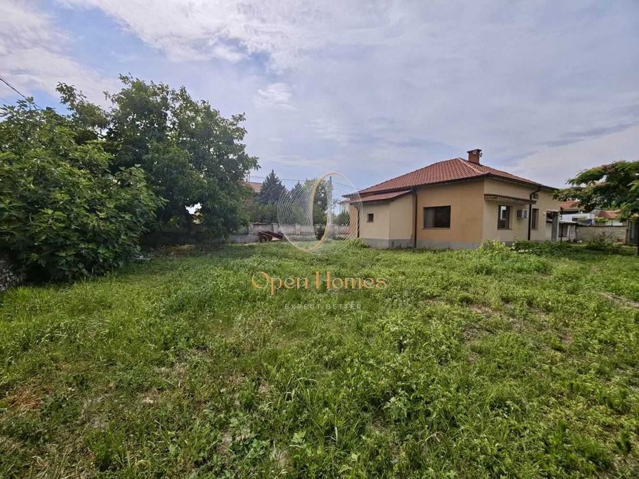 Обзаведена къща в центъра на.Скутаре