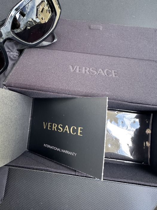 Слънчеви очила Versace