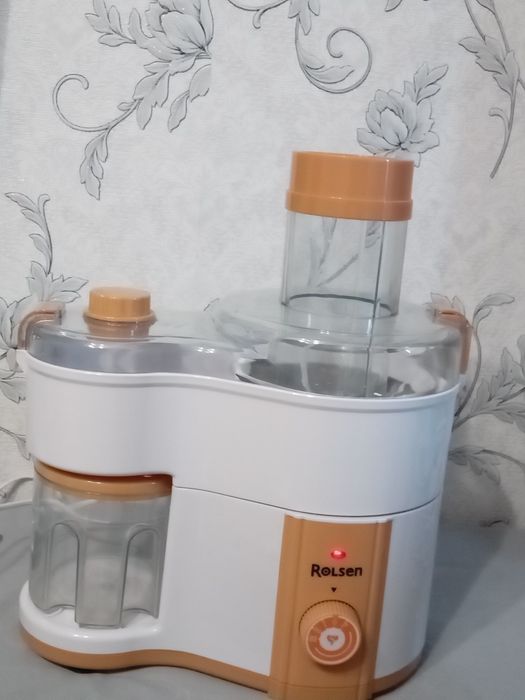 Продаётся кухонный комбайн