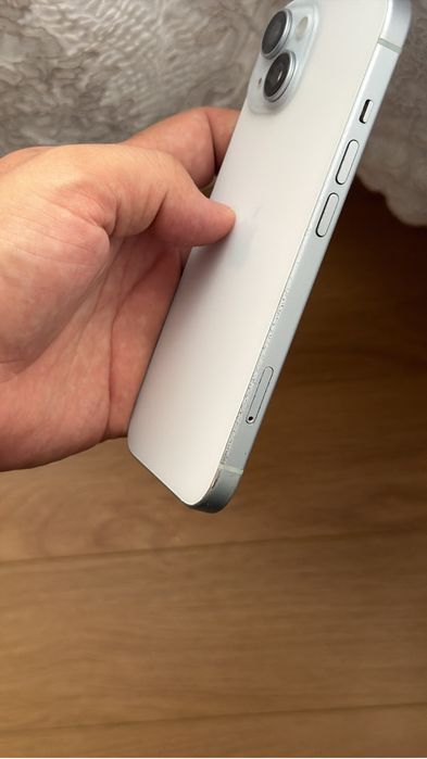 продам Iphone 15 128gb