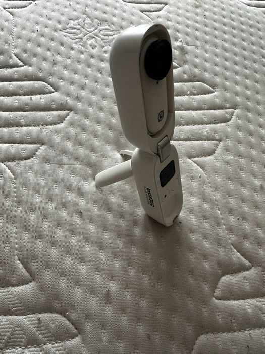 camera de actiune Insta 360 go 2