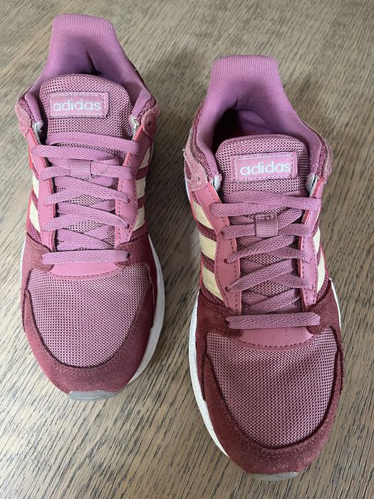 Спортни обувки adidas Performance