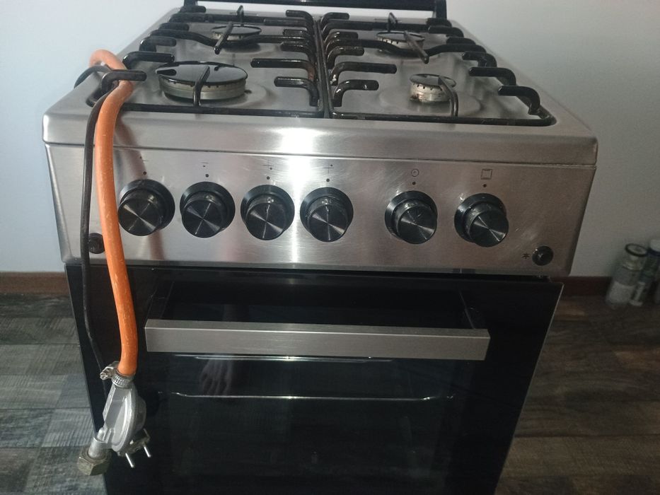 Aragaz Beko Gaz , 4 arzatoare, aprindere electrica