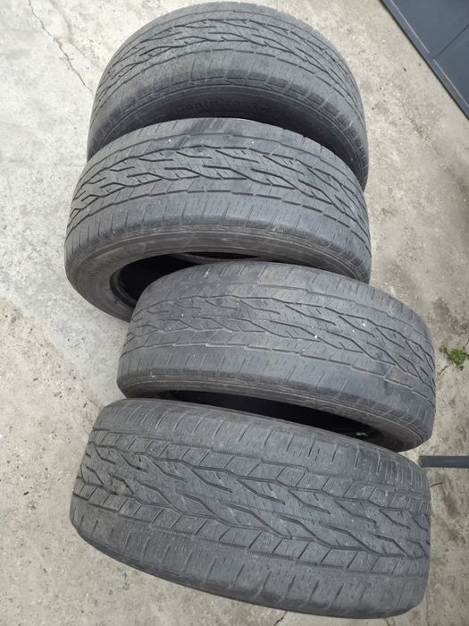 4 броя 225 55 18 Continental Conticrosscontact LX2 FR борд 225/55 R18 за 4x4 джипове или SUV.
