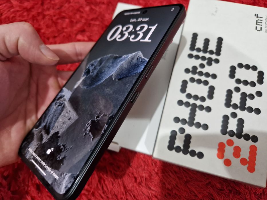 -Nothing Phone 2Pro, ca Nou, Negru, 128Gb, 8Ram, Bat: 100%, folosit o
