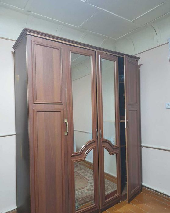 Мебельлар сотилади