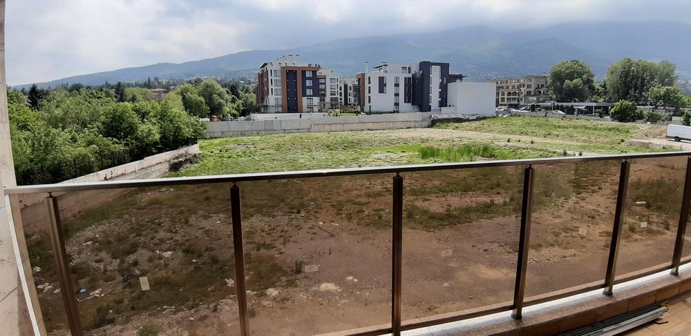 Дава се под наем Тристаен апартамент в София, Симеоново - 128 кв.м за 1200 € - Снимка #7