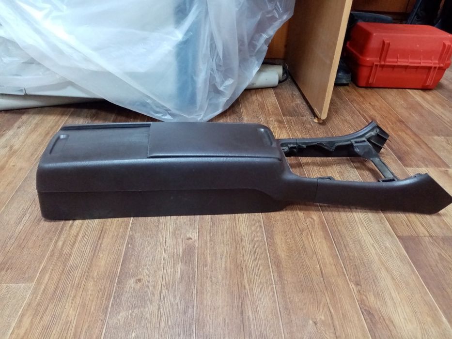 Бардачок между сиденьями марк2 90