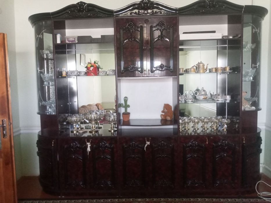 Mebel. Yaxshi holatda.
