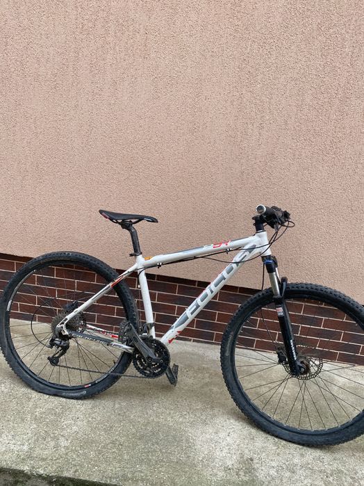 Bicicletă focus black format