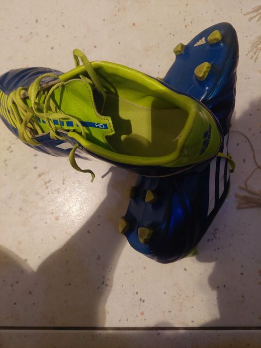 Ghete de fotbal, adidas f50