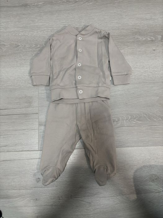 Бебешки комплекти 0-3 месеца