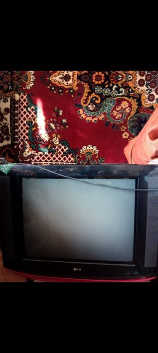 Отдам телевизоры