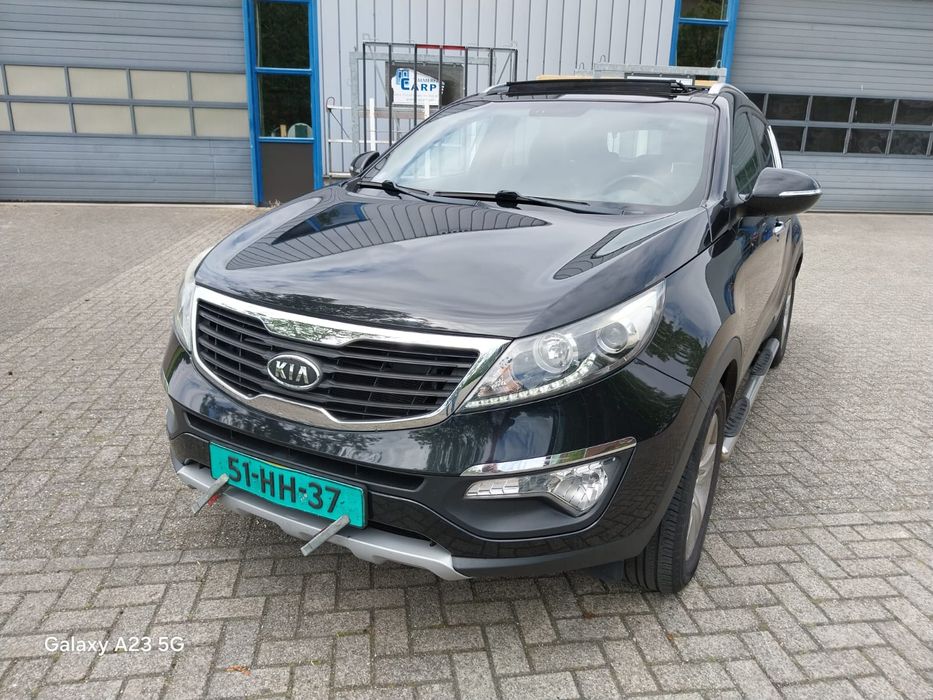 KIA Sportage 2011 — imagine 2