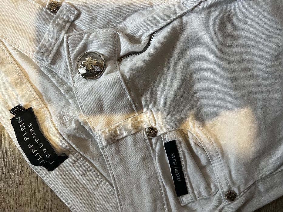 Дамски дънки дво модела