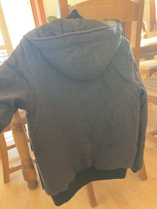 Geaca de stofa cu gluga marime S, noua cu eticheta