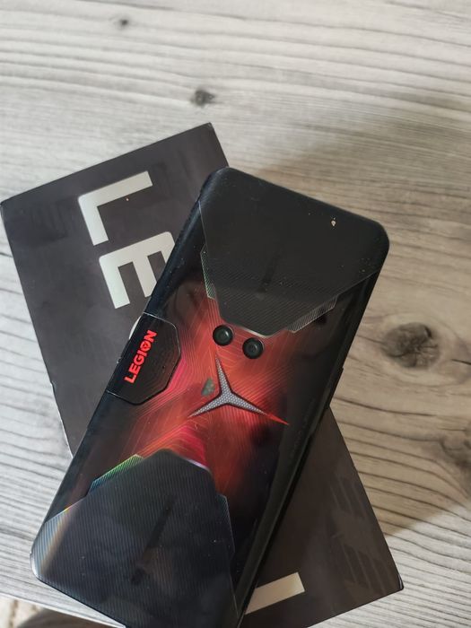 Продам Lenovo legion phone pro