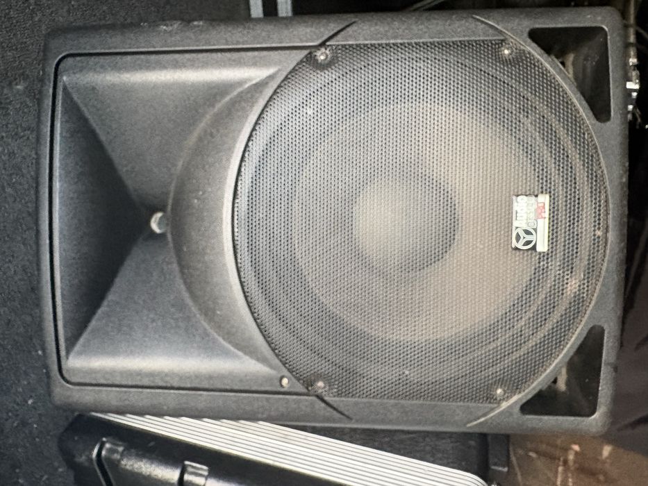 Boxa activa 12 inch - partial defecta