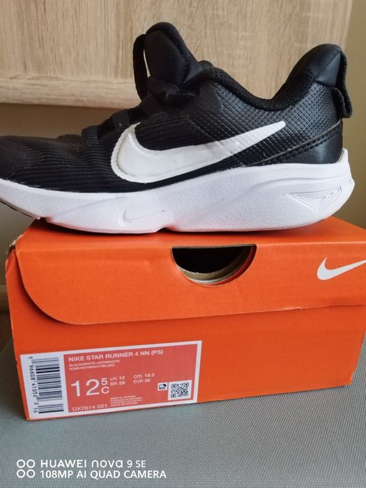 Маратонки Nike 30 номер