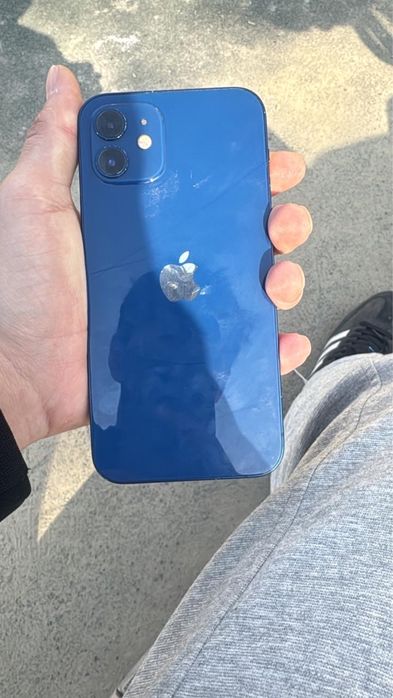 Айфон 12 с минусом