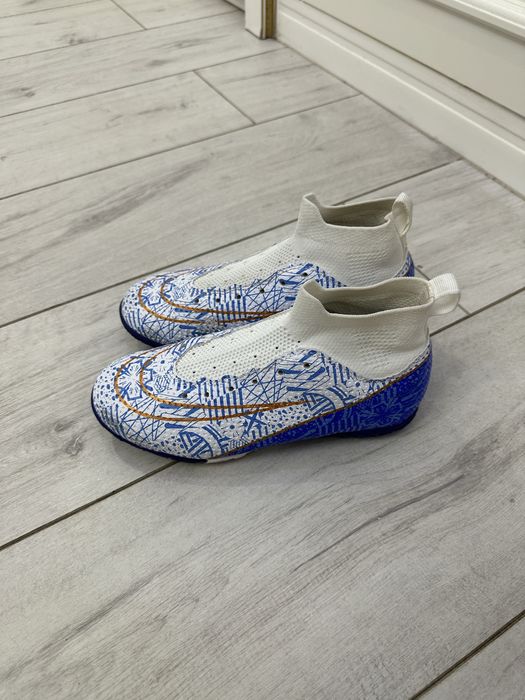 сороконожки для футбола без шнурков