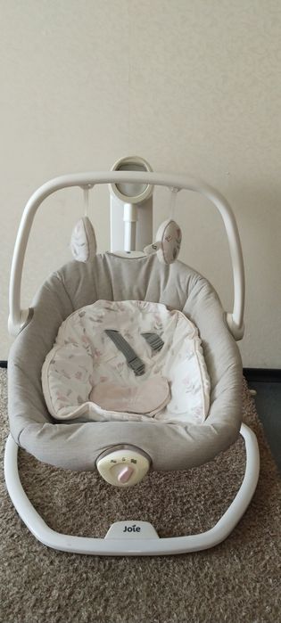 Продам шезлонг-качалка