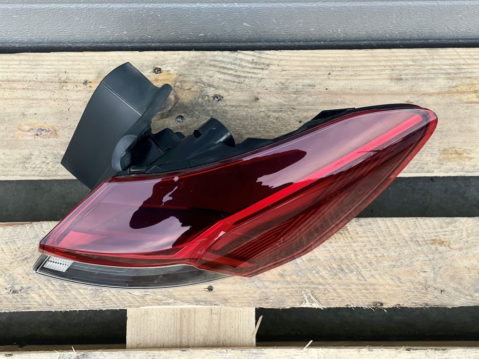 Стоп AUDI Q4 E-Tron 89A945092A