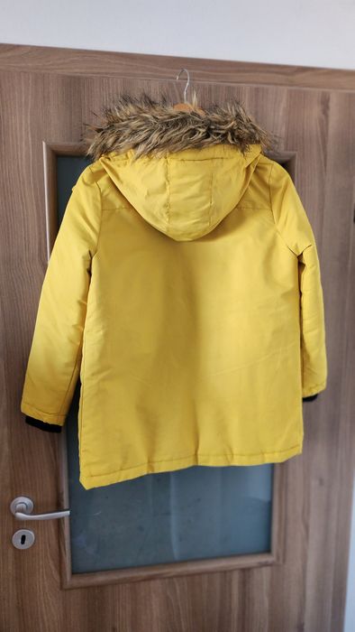 Детско Жълто зимно яке Reserved