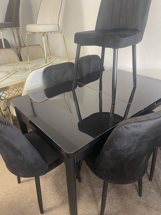 Mese si scaune noi nouțe calitate superioara