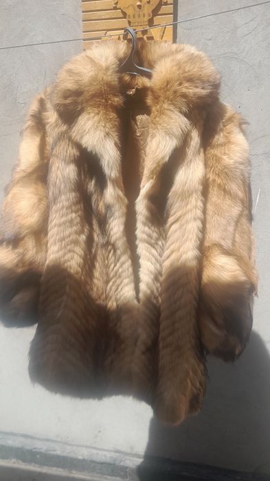 Шуба женская лисья