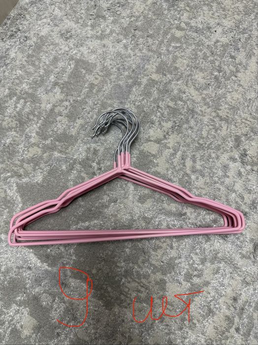 Детские вешалки нескользящие