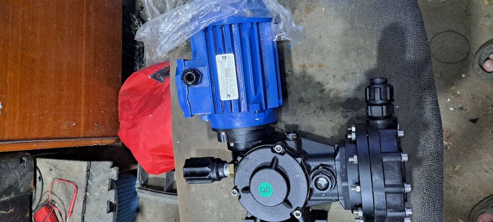 Motore ulei 220/380