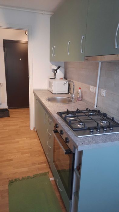 Proprietar inchiriez apartament cu 2 camere
