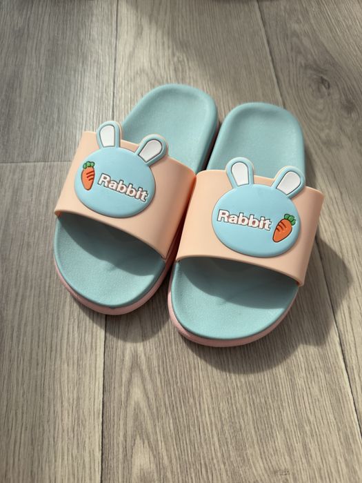 Продам шлепки-сланцы