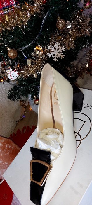 Официални обувки на ток 41