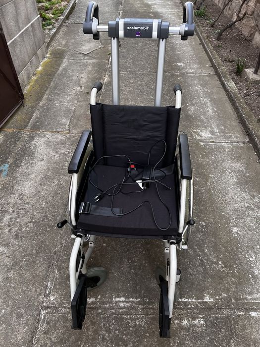 Carucior handicap cu urcator/coborator trepte  - Alber Scalamobil S30