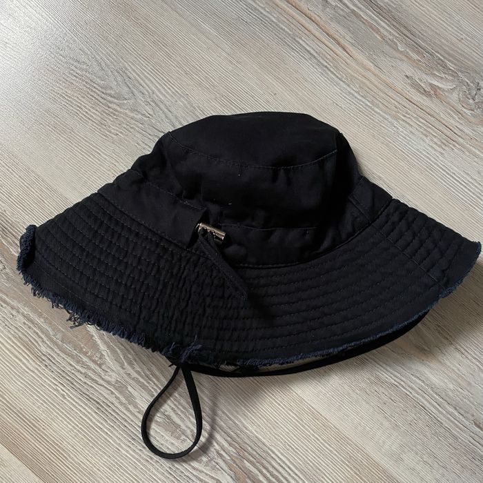 Jacquemus Bucket Hat