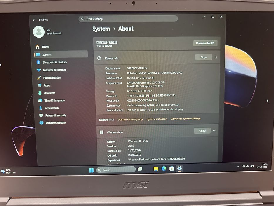 Msi thin 15 RTX 2050