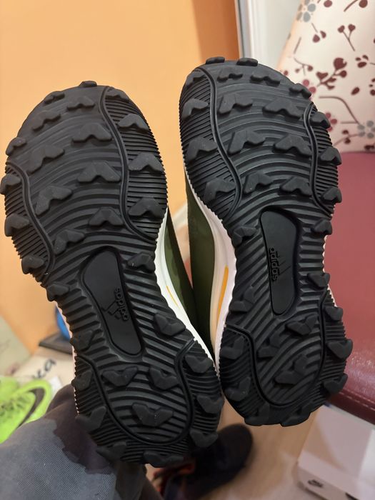 Детски боти като нови