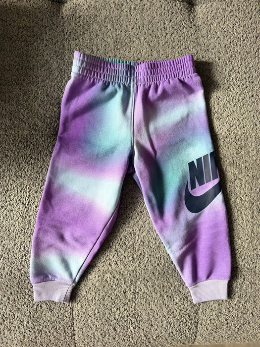 Детско спортно долнище Nike Kids Solarized Fleece Pant