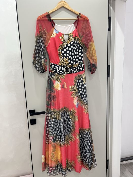 Платье нарядное 42-44-46