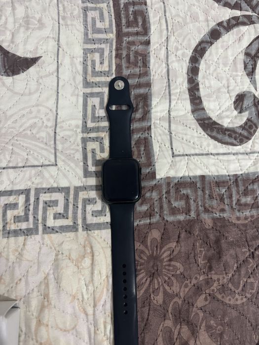 Продам apple watch 7 44mm оригинал гарантия