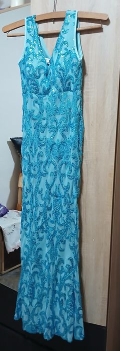 Rochie             .